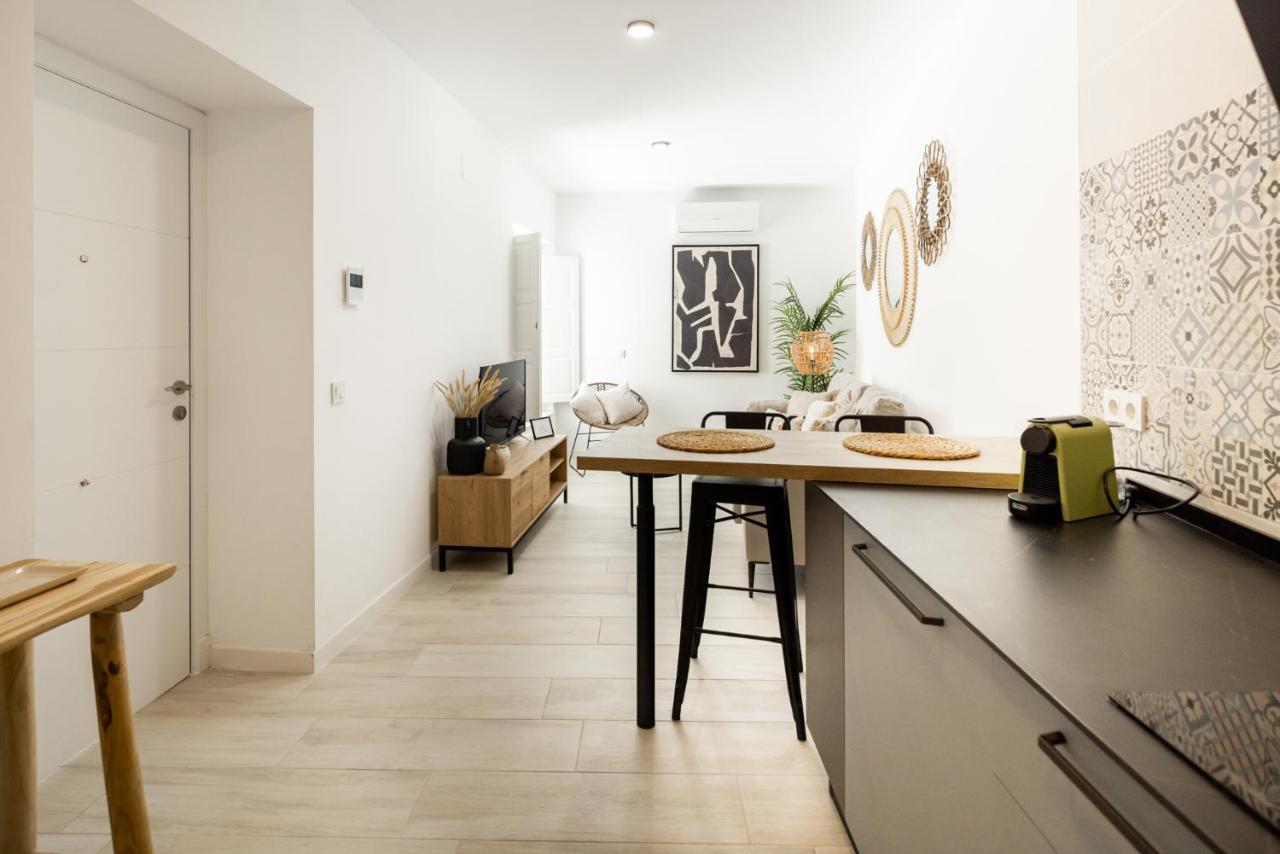 Apartamento Mucha Vida Little Apartments Cadiz Bagian luar foto